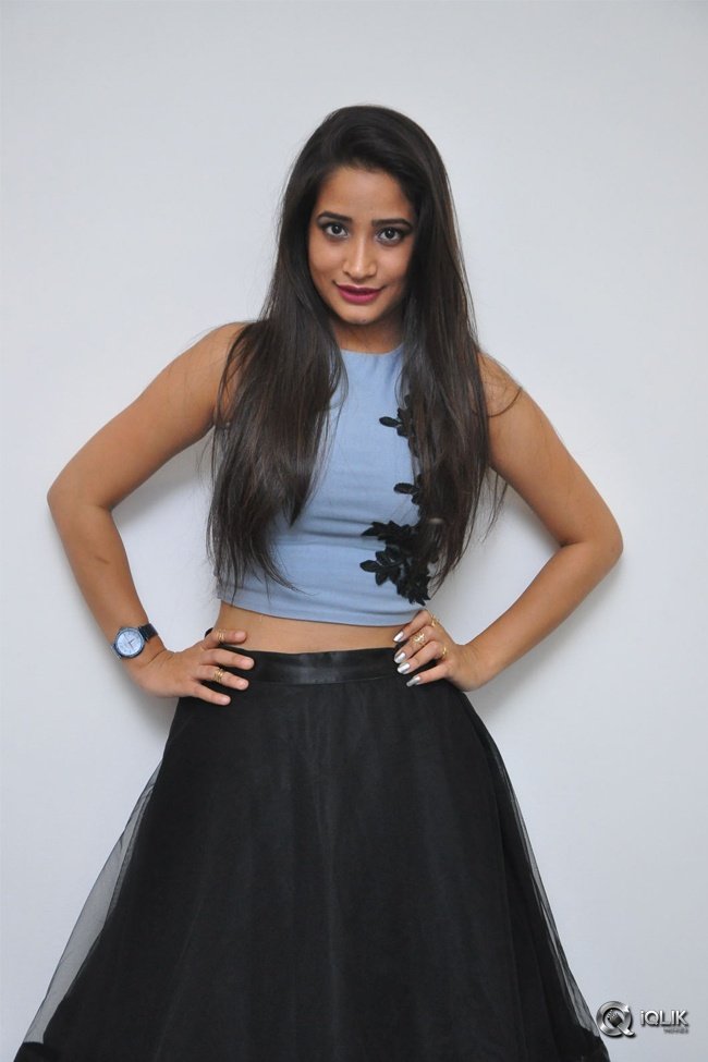 Santoshi-Sharma-New-Photos